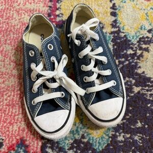 Converse Classic Navy Kids Sneakers size 12